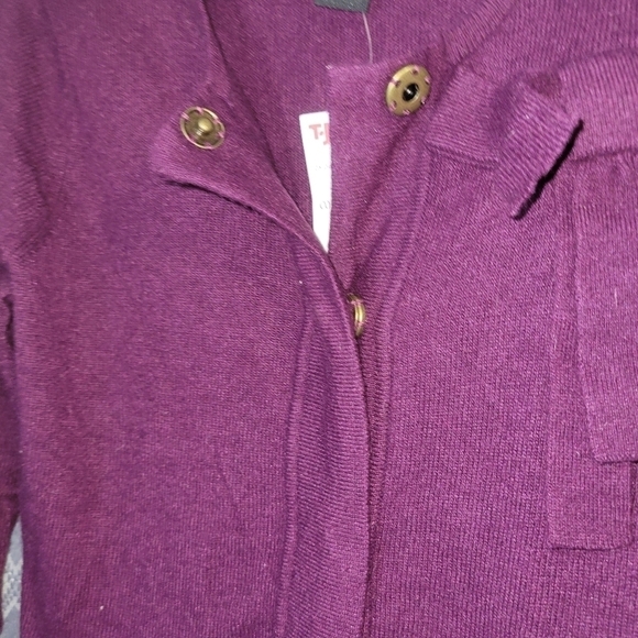 CYNTHIA Rowley button-down sweater - Picture 2 of 5